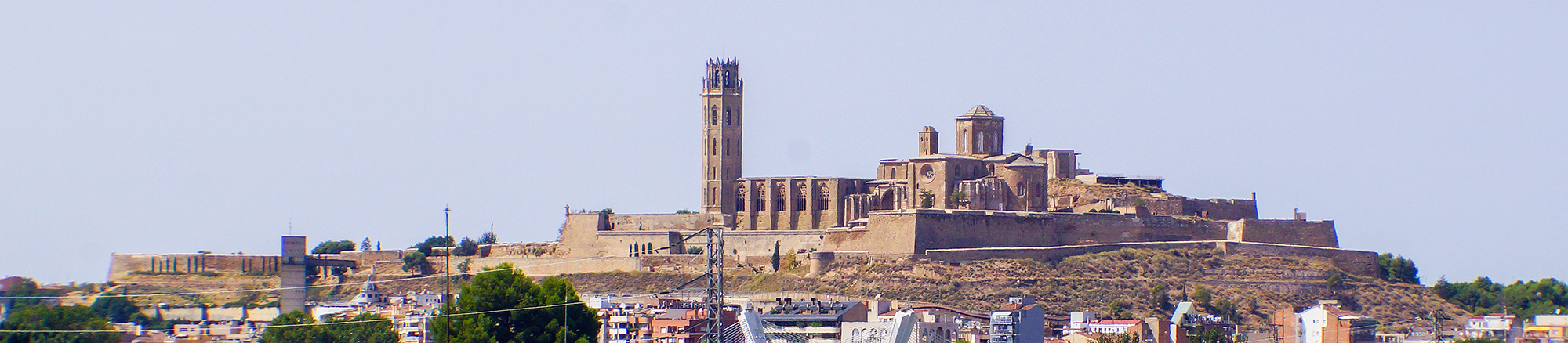 Seu_Vella_gotisch-romanische_Kathedrale_1286-1431_Festung_1707_Turó_de_la_Seu_Vella_Lleida_Lérida_Spanien_Ost_Foto_2017_Wolfgang_Pehlemann_DSC06840 copy_2000